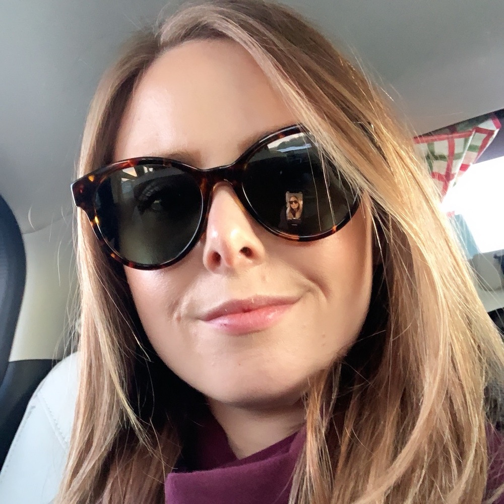Meet your Posher, Lauren